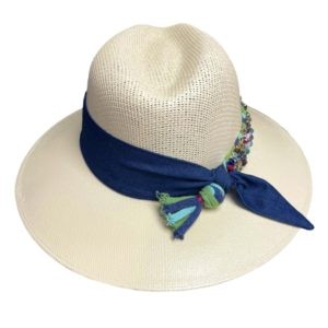 Sombrero con cinta bordada de mezclilla