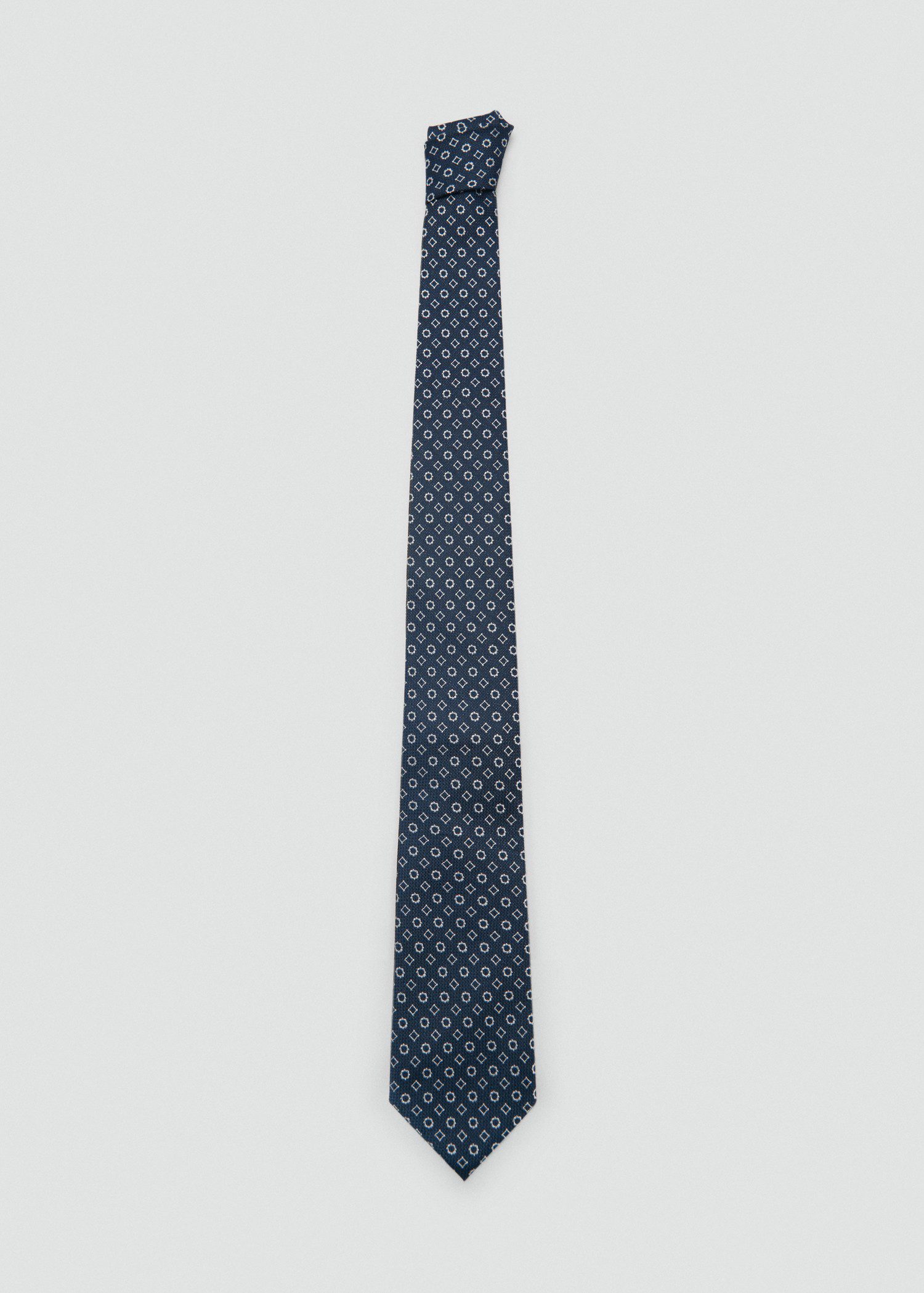 Corbata seda diseño geométrico