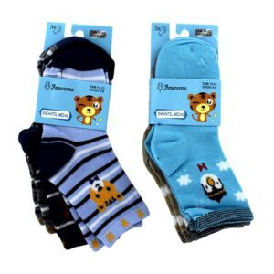 Paquete con 3 pares de calcetines infantiles amorarma con diversos estampados para niña, variedad de modelos / tam 19-23 / idade