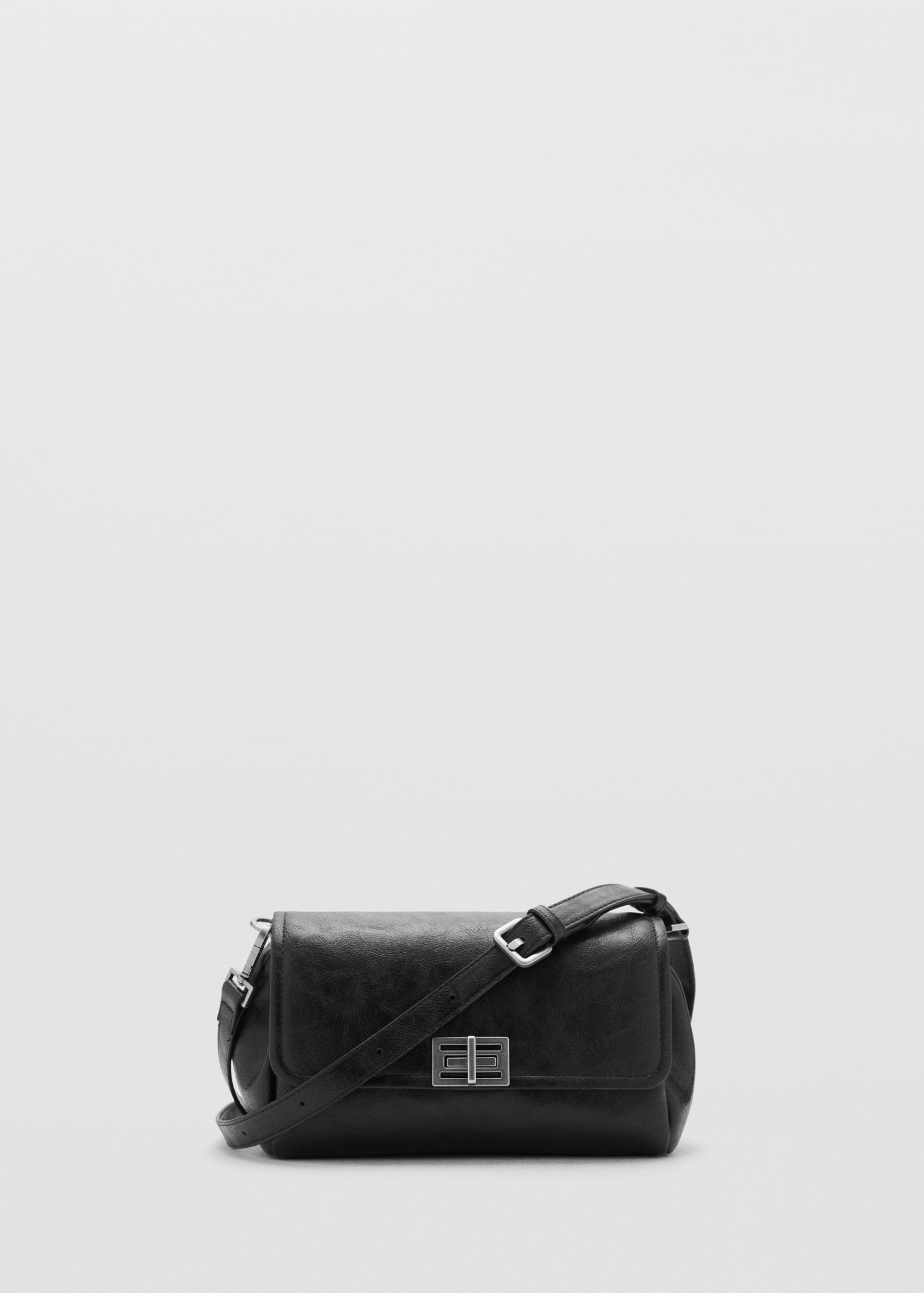 Bolso solapa cierre metálico