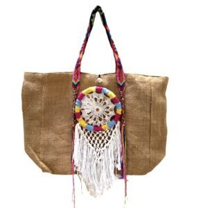 Bolsa de yute con atrapa sueños y asa huichol