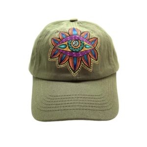 Gorra con OJO pintada a mano
