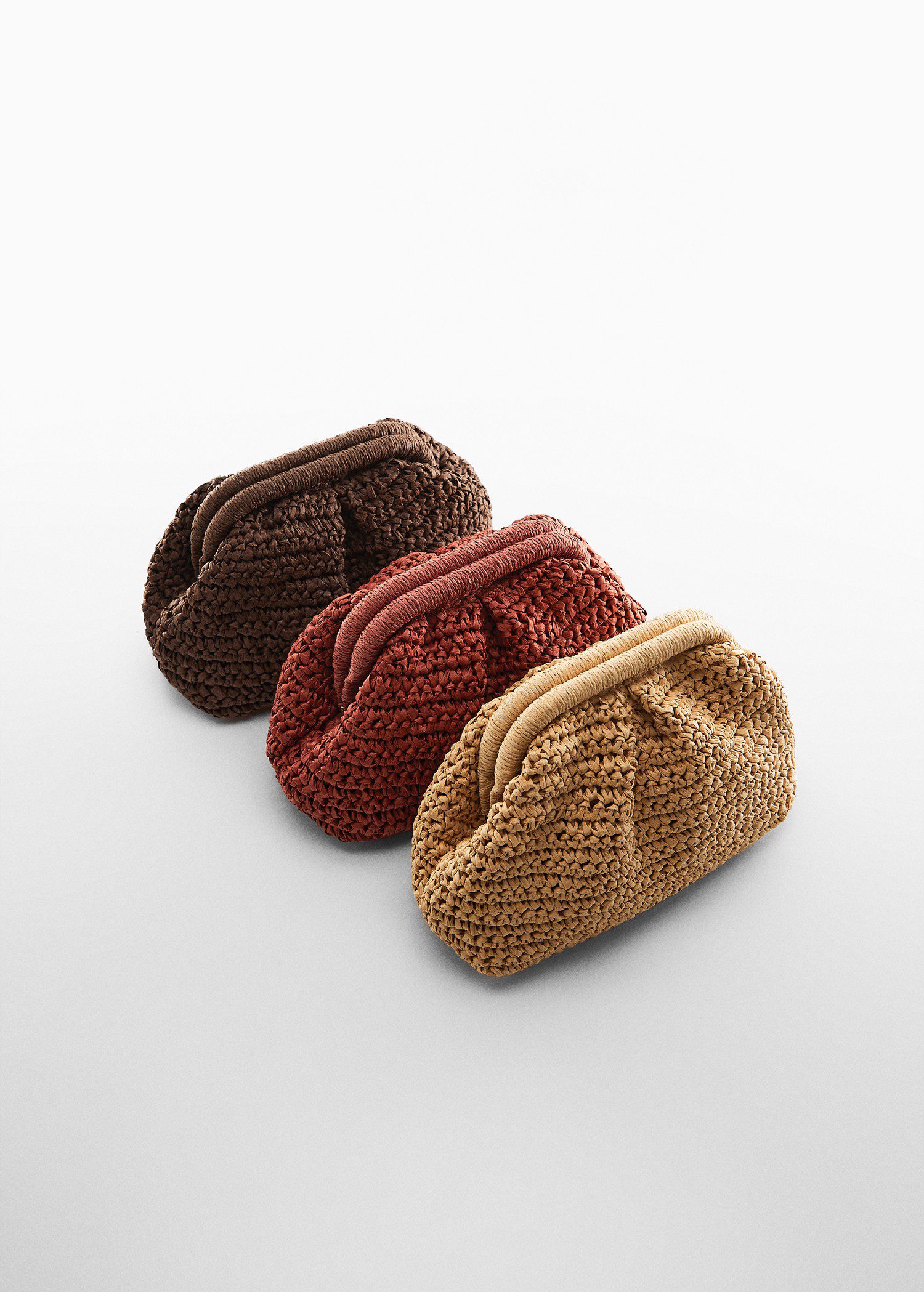 Bolso mano fibra natural