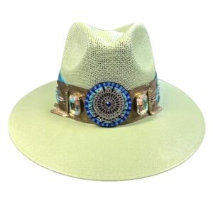Sombrero con cinta de satin y piel color VERDE pistache