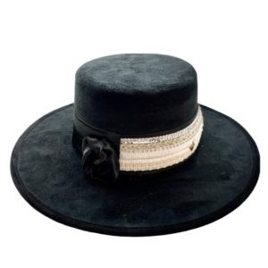 Sombrero de Gamuza NEGRO con flor